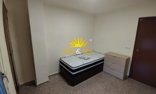 Location à long terme - Appartement - Almoradí