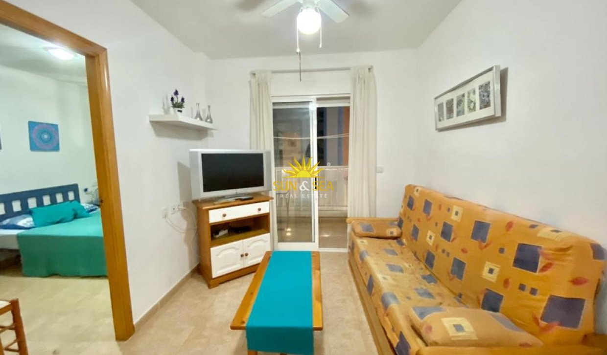 Wiederverkauf - Wohnung - Torrevieja - Centro