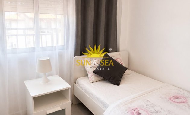 Revente - Appartement - Torrevieja - El Chaparral