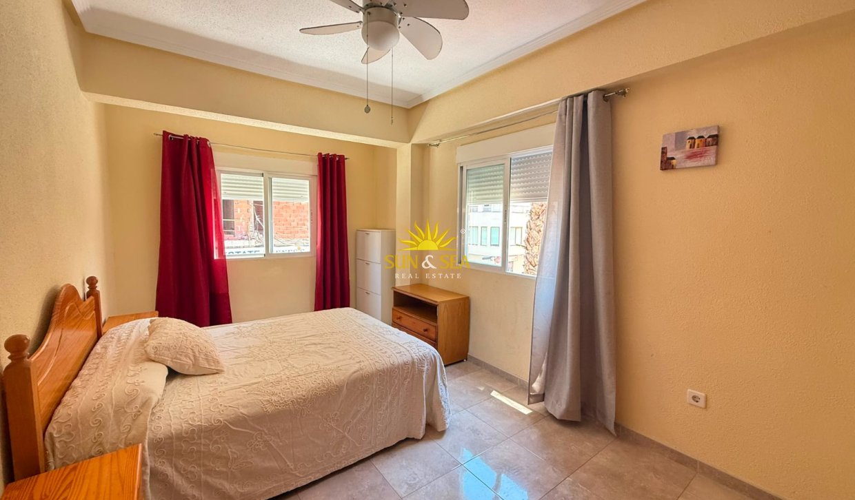 Alquiler a largo plazo - Apartamento - Torrevieja - torrevieja