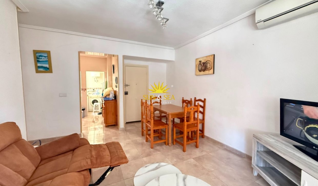 Alquiler a largo plazo - Apartamento - Torrevieja - torrevieja