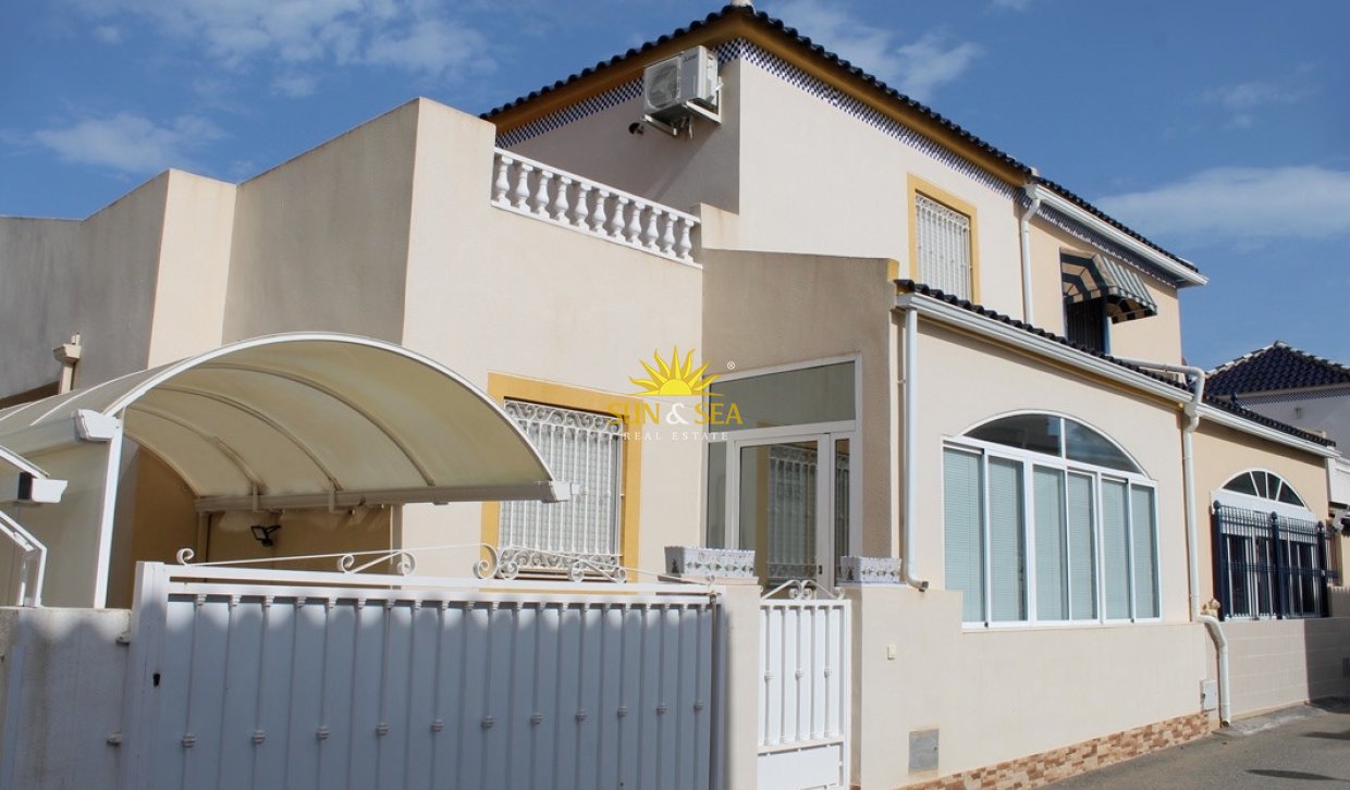 Langfristige Vermietung - Townhouse - Torrevieja - Los balcones