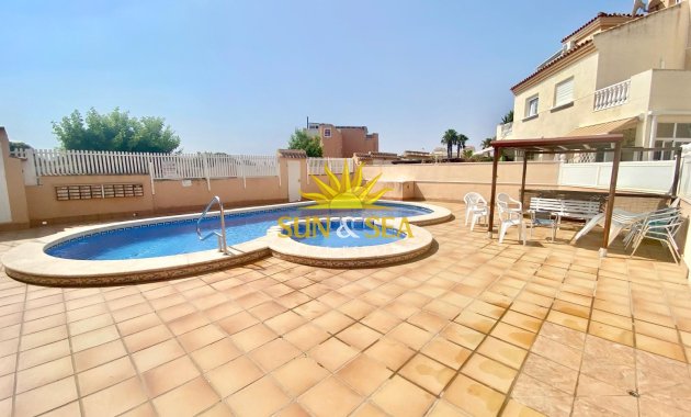 Revente - Maison mitoyenne - Torrevieja - Torretas