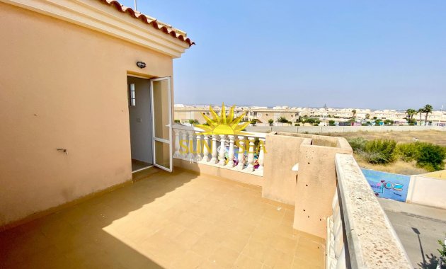 Revente - Maison mitoyenne - Torrevieja - Torretas
