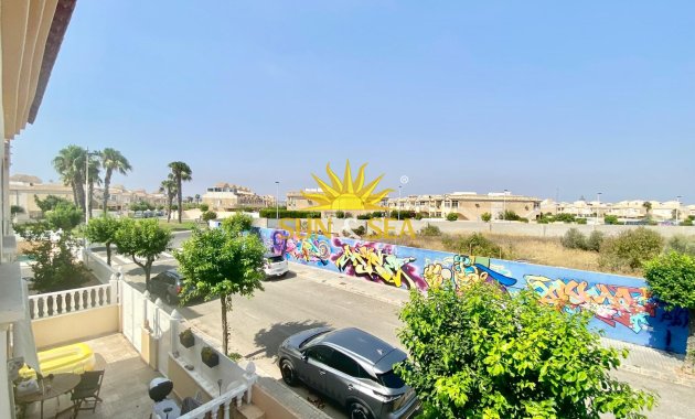 Revente - Maison mitoyenne - Torrevieja - Torretas