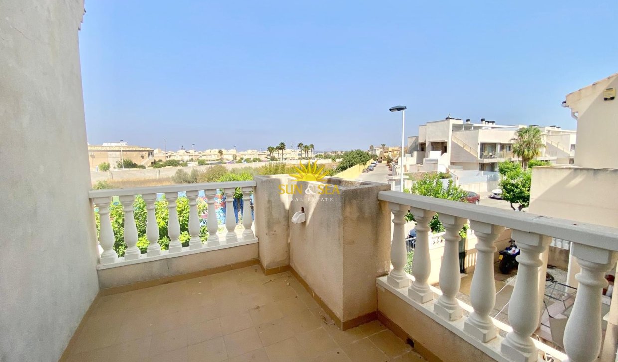 Revente - Maison mitoyenne - Torrevieja - Torretas