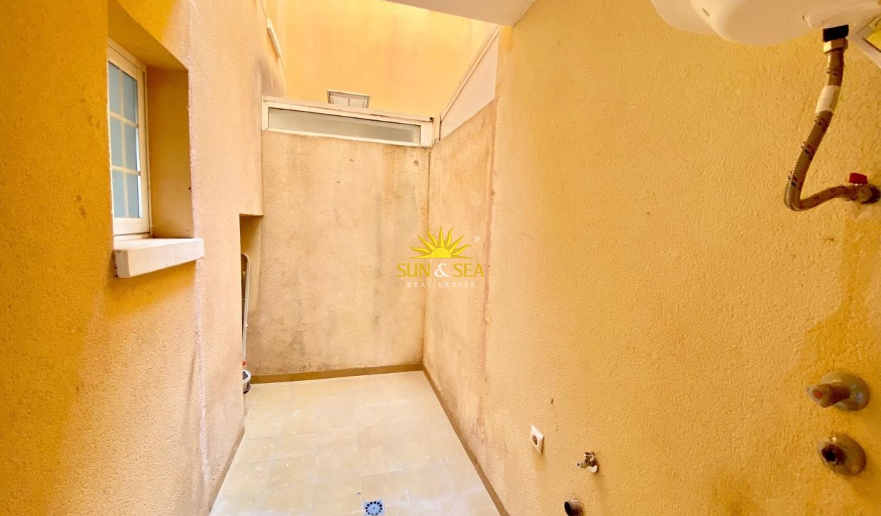 Revente - Maison mitoyenne - Torrevieja - Torretas