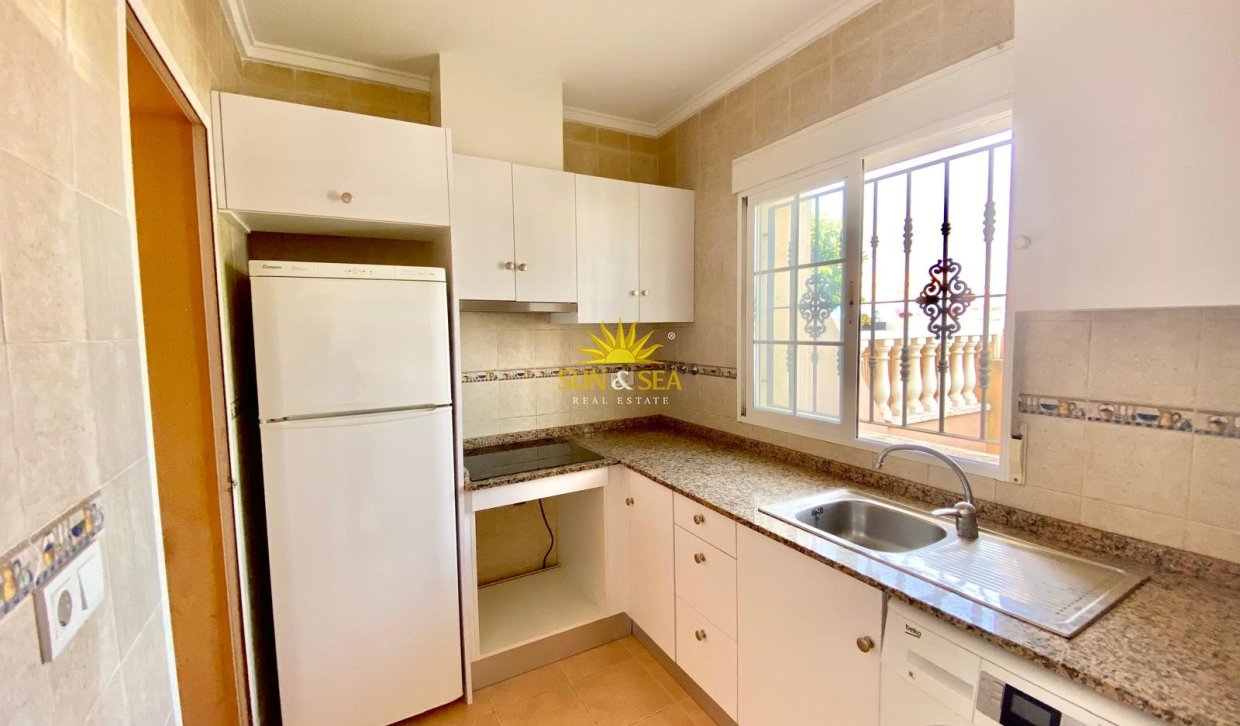 Revente - Maison mitoyenne - Torrevieja - Torretas