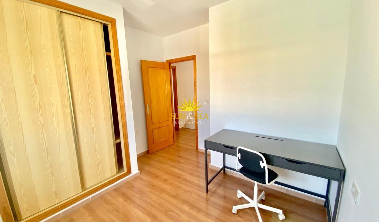 Revente - Maison mitoyenne - Torrevieja - Torretas