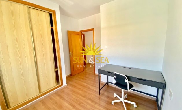 Revente - Maison mitoyenne - Torrevieja - Torretas