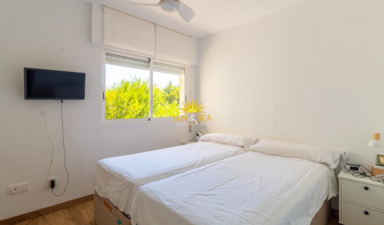 Revente - Appartement - Orihuela Costa - Campoamor