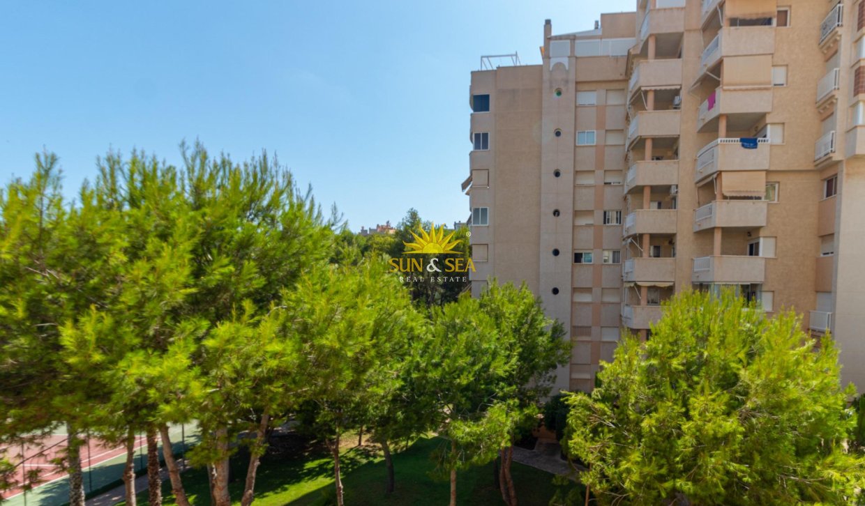 Revente - Appartement - Orihuela Costa - Campoamor