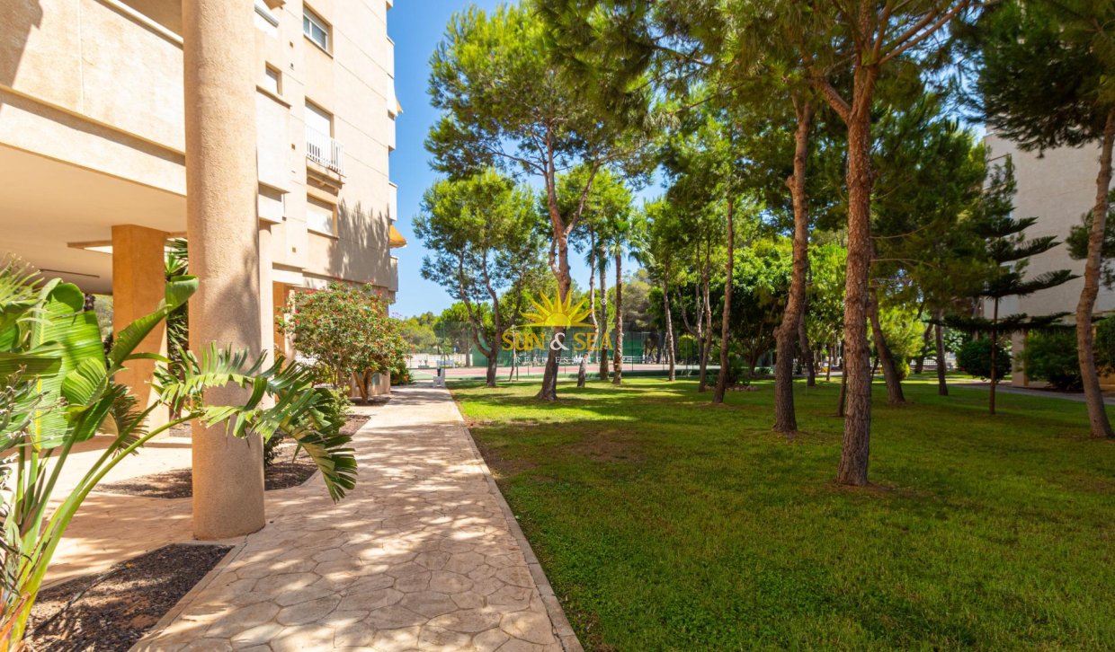 Revente - Appartement - Orihuela Costa - Campoamor