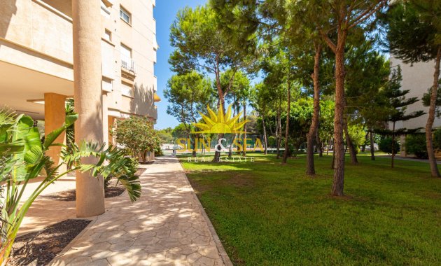 Revente - Appartement - Orihuela Costa - Campoamor