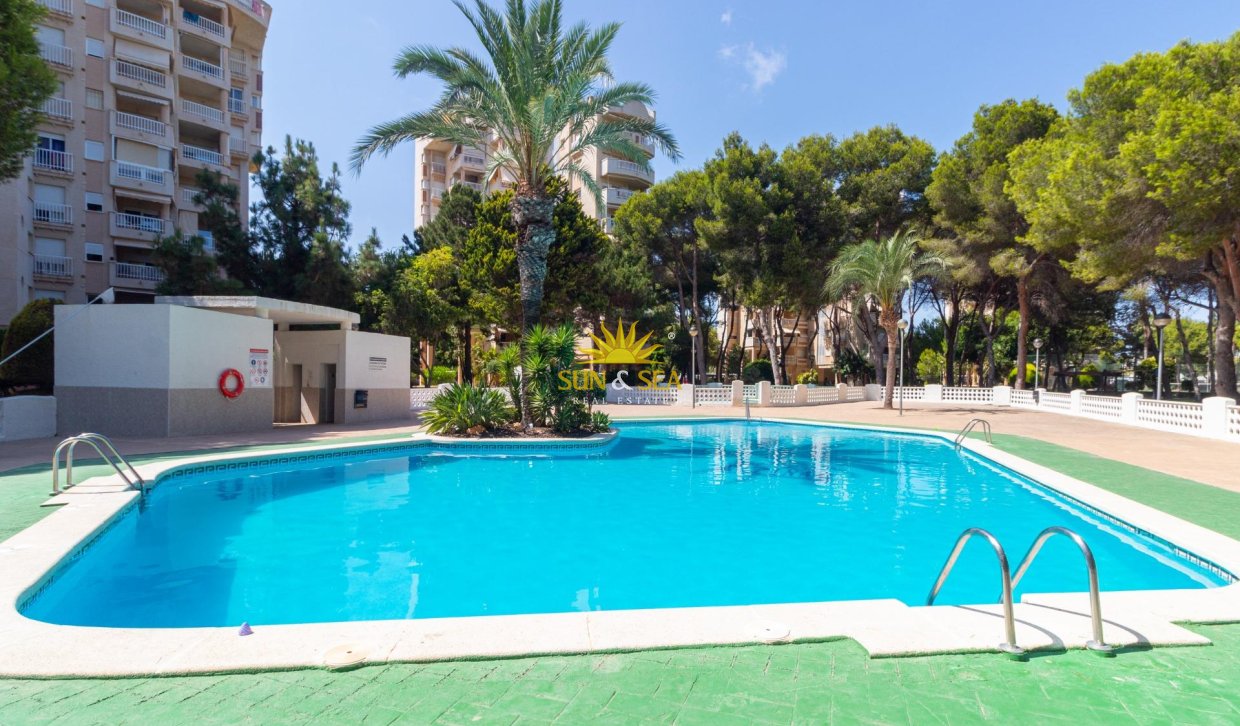 Revente - Appartement - Orihuela Costa - Campoamor