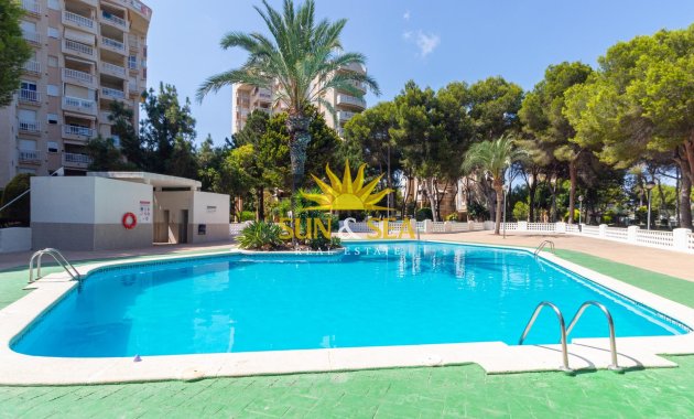 Revente - Appartement - Orihuela Costa - Campoamor