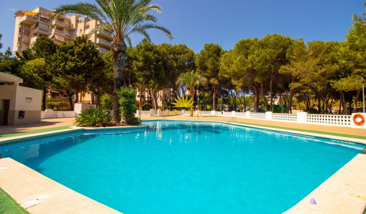 Revente - Appartement - Orihuela Costa - Campoamor