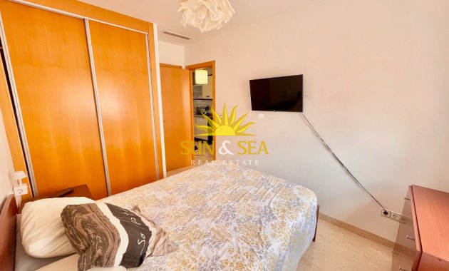 Kurzzeit-Vermietung - Wohnung - 