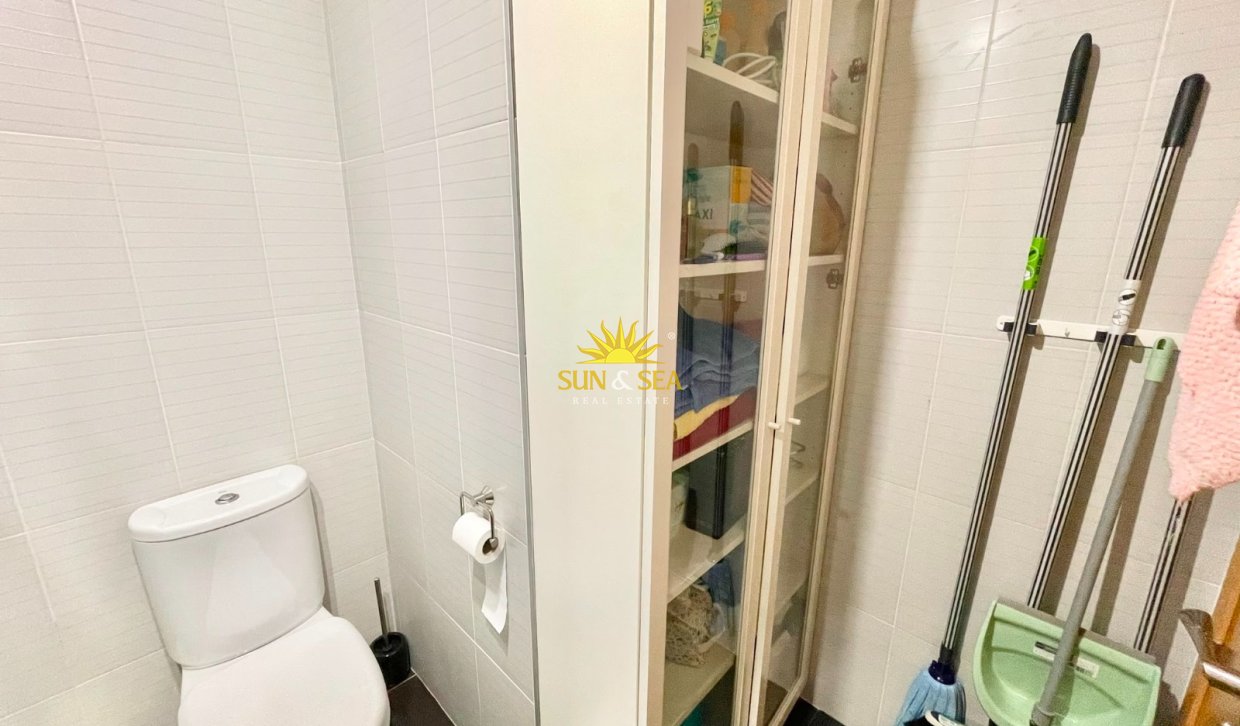 Kurzzeit-Vermietung - Wohnung - 
