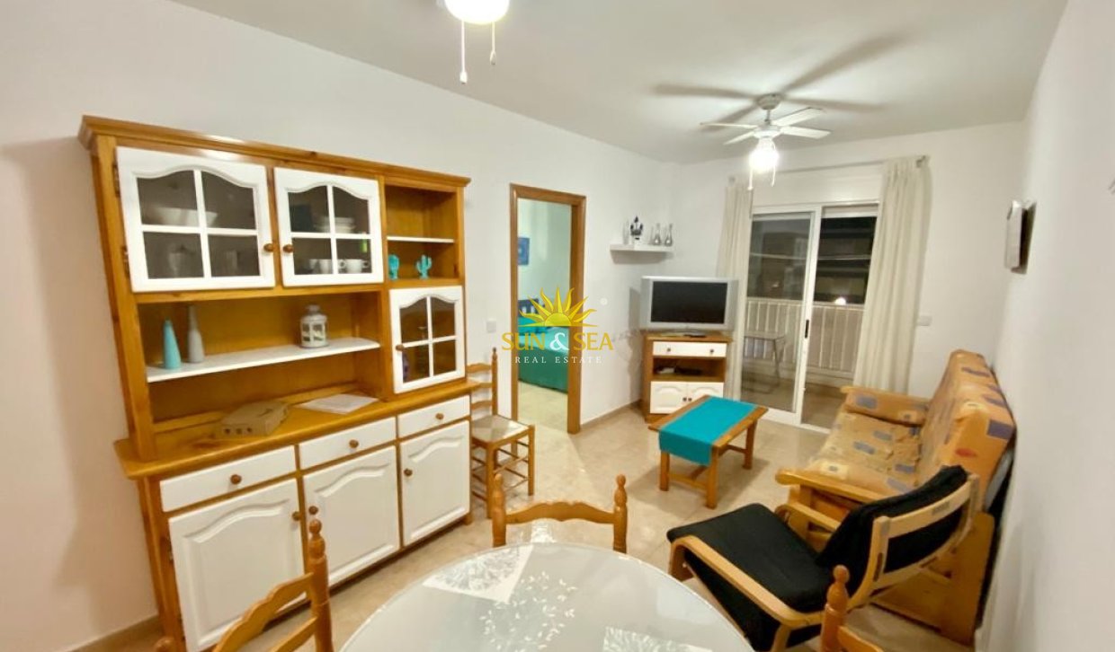 Wiederverkauf - Wohnung - Torrevieja - Centro