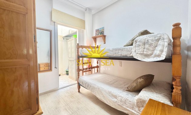 Alquiler a largo plazo - Apartamento - Torrevieja - torrevieja