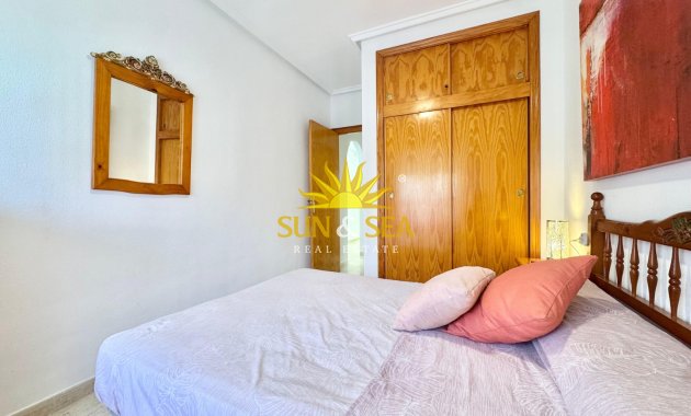 Alquiler a largo plazo - Apartamento - Torrevieja - torrevieja