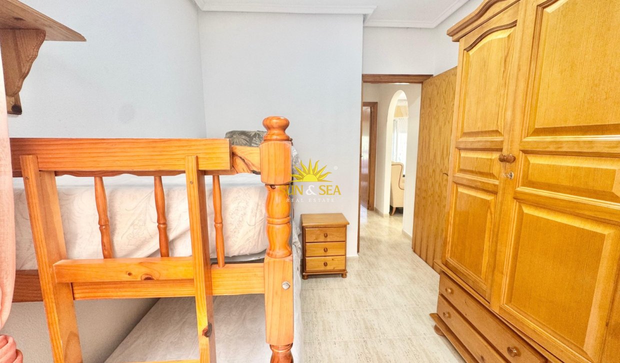 Alquiler a largo plazo - Apartamento - Torrevieja - torrevieja