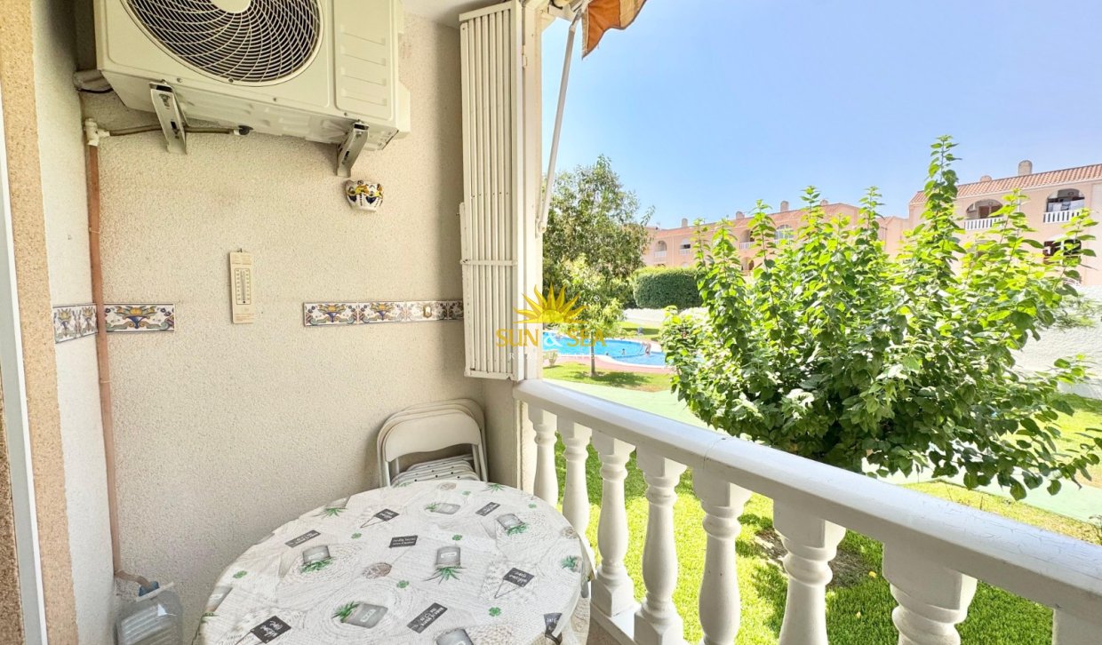 Alquiler a largo plazo - Apartamento - Torrevieja - torrevieja