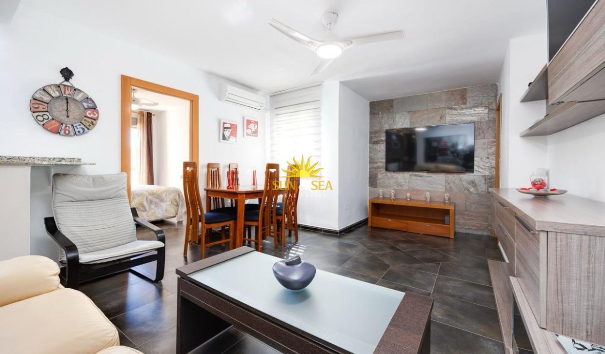 Alquiler a largo plazo - Apartamento - Torrevieja - torrevieja