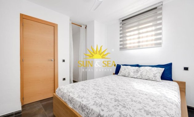 Alquiler a largo plazo - Apartamento - Torrevieja - torrevieja