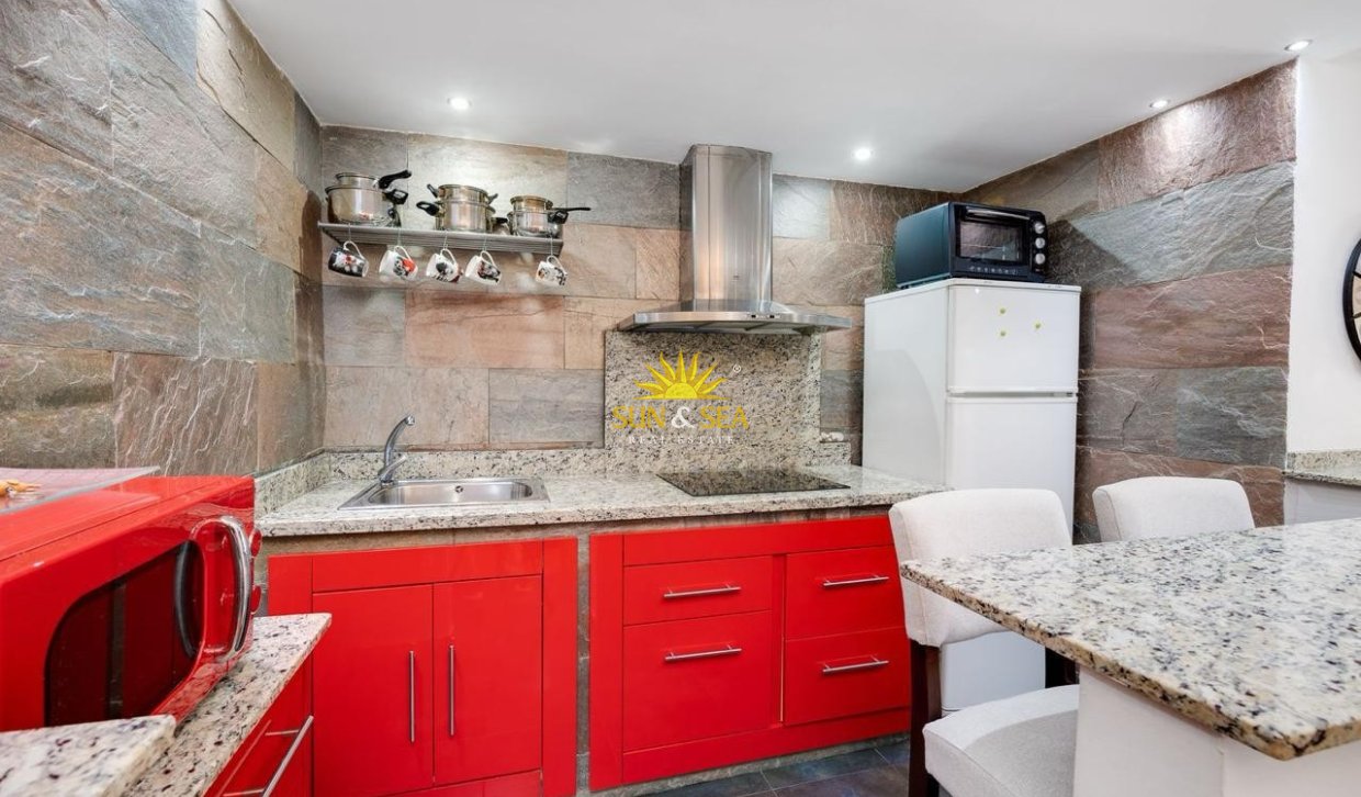 Alquiler a largo plazo - Apartamento - Torrevieja - torrevieja