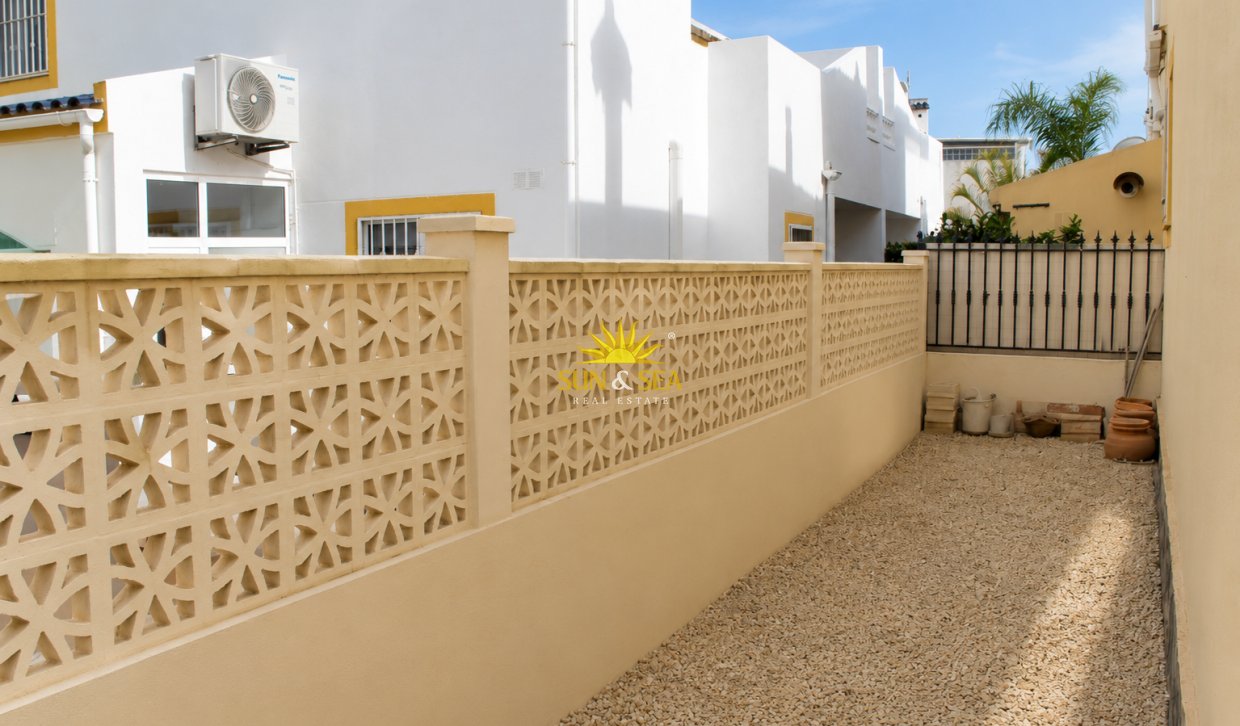 Langfristige Vermietung - Townhouse - Torrevieja - Los balcones