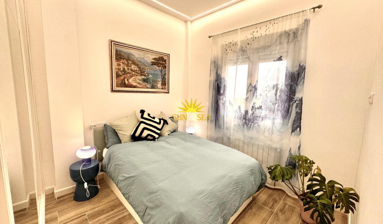 Alquiler a largo plazo - Duplex - Alicante - Carolinas Bajas