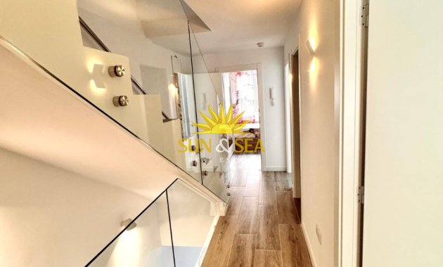 Alquiler a largo plazo - Duplex - Alicante - Carolinas Bajas