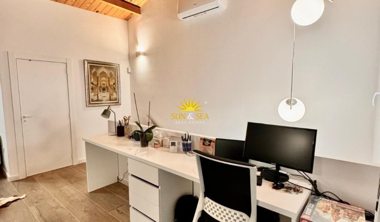 Alquiler a largo plazo - Duplex - Alicante - Carolinas Bajas
