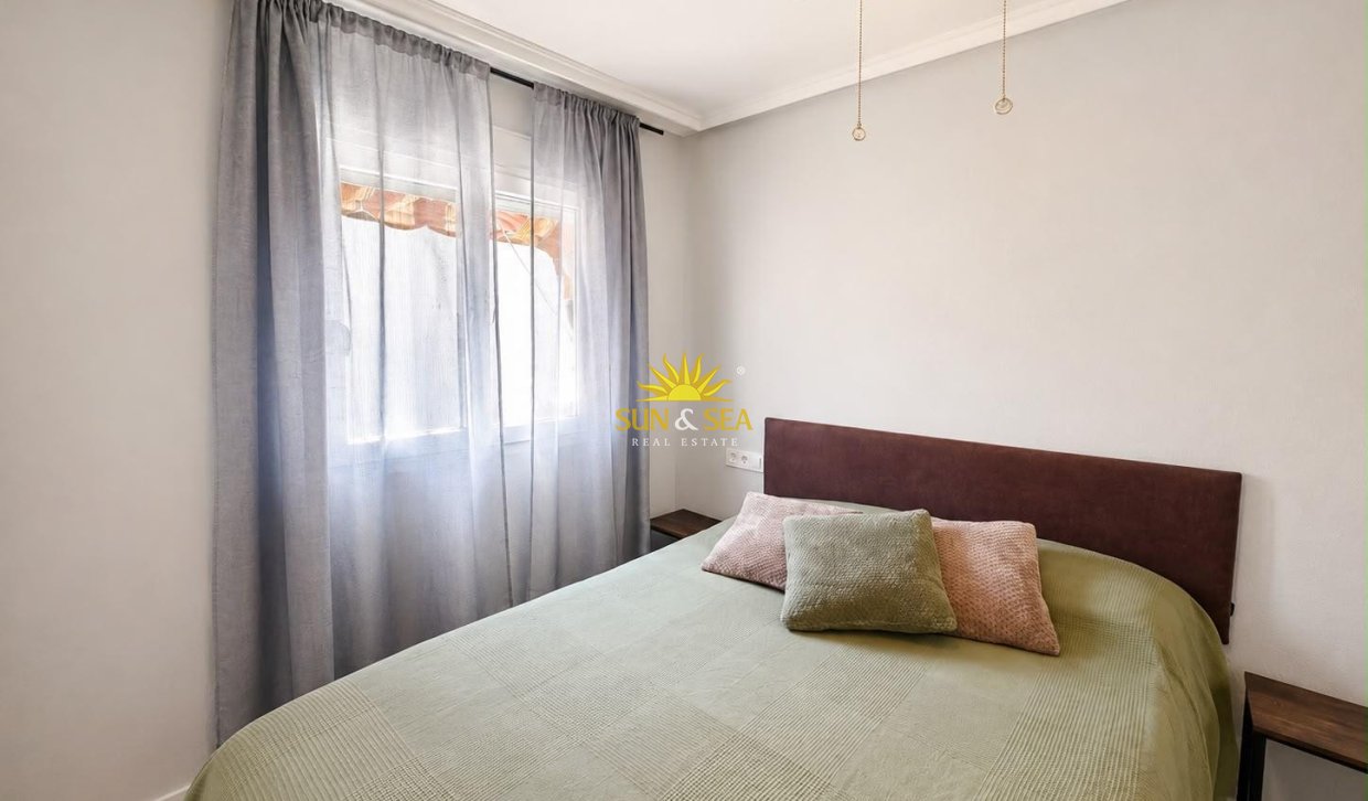 Перепродажа - Apartment - Torrevieja - torrevieja