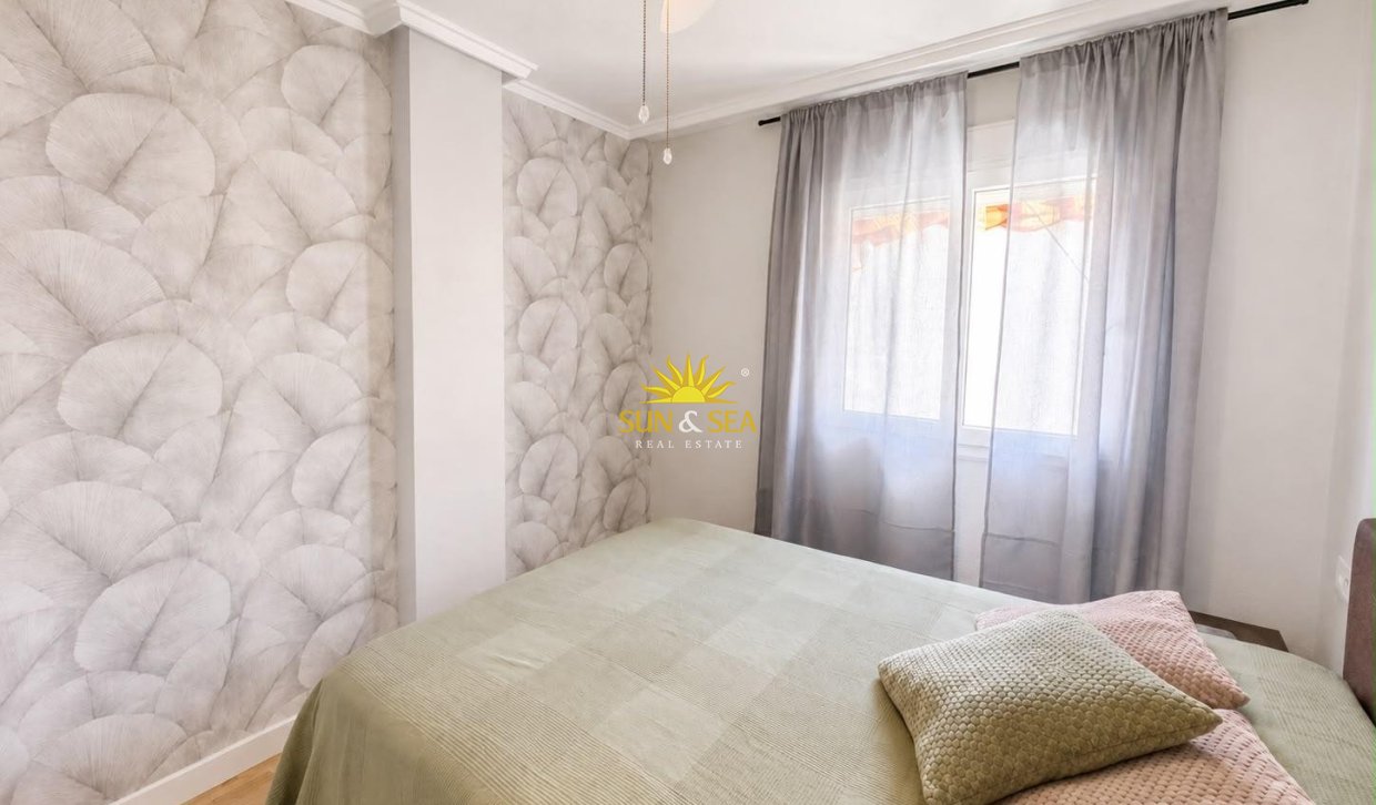 Перепродажа - Apartment - Torrevieja - torrevieja