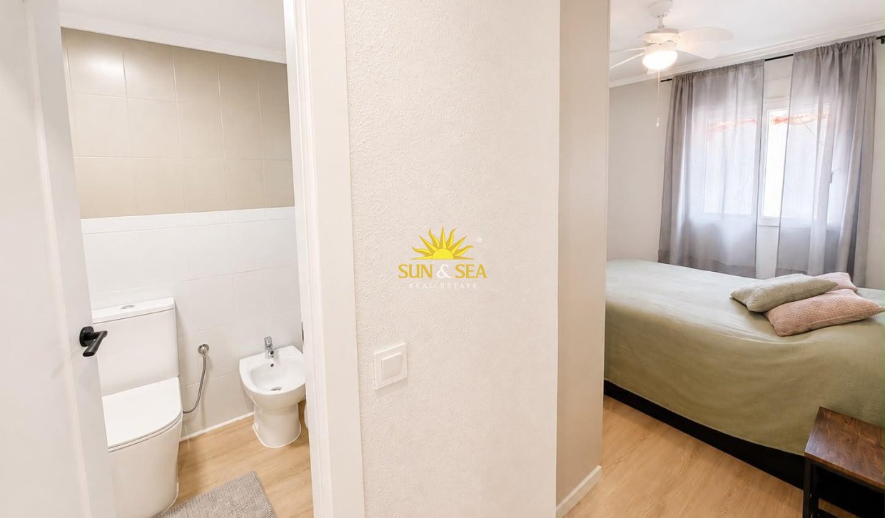 Перепродажа - Apartment - Torrevieja - torrevieja