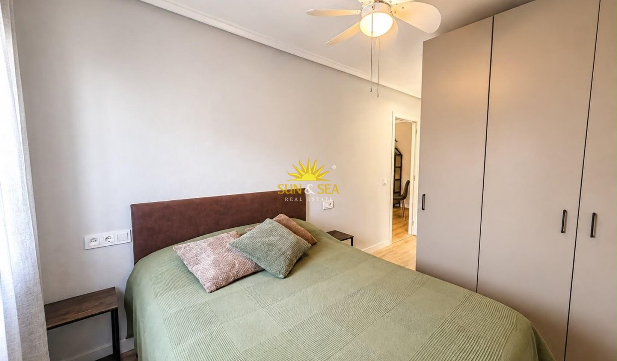 Перепродажа - Apartment - Torrevieja - torrevieja
