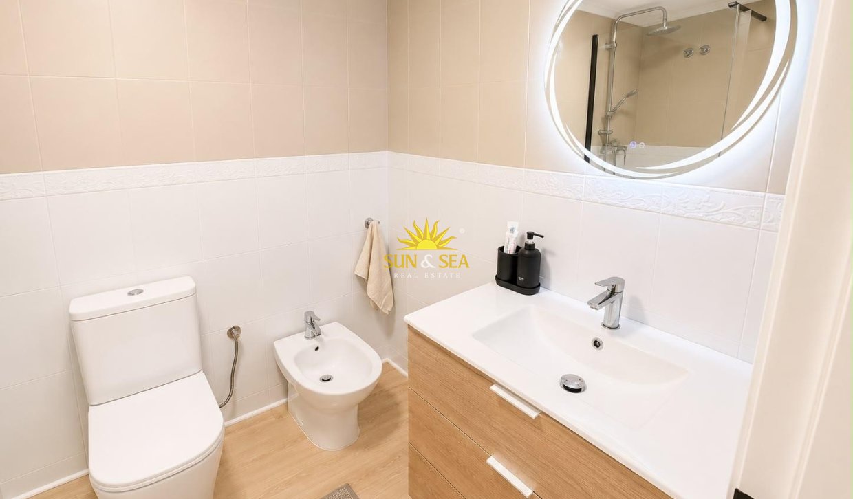 Перепродажа - Apartment - Torrevieja - torrevieja