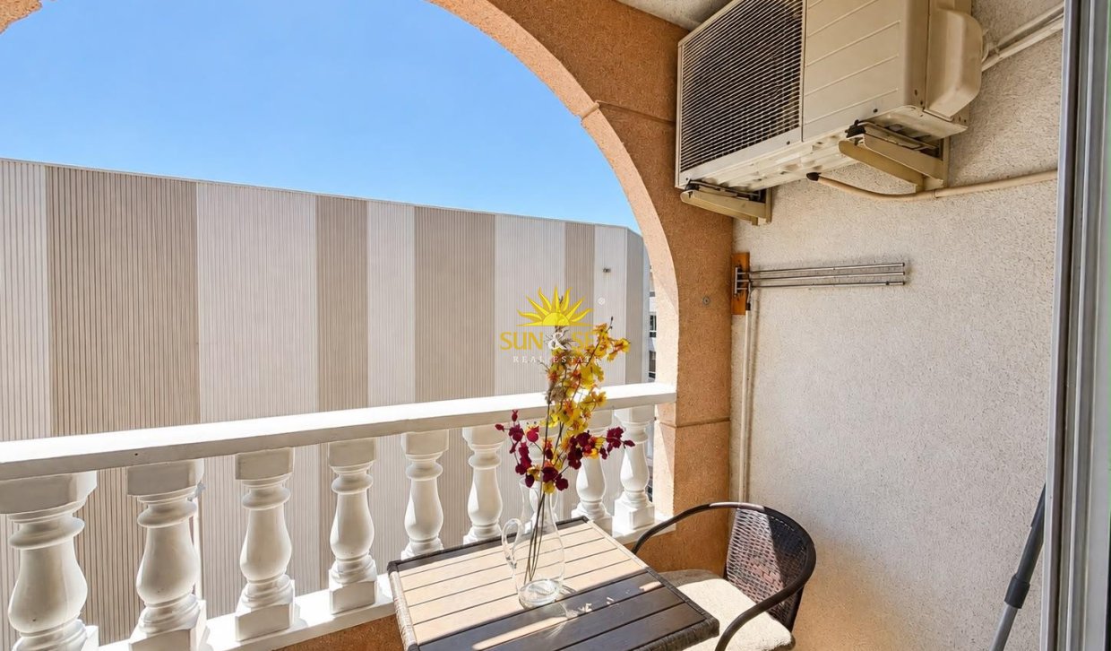 Перепродажа - Apartment - Torrevieja - torrevieja