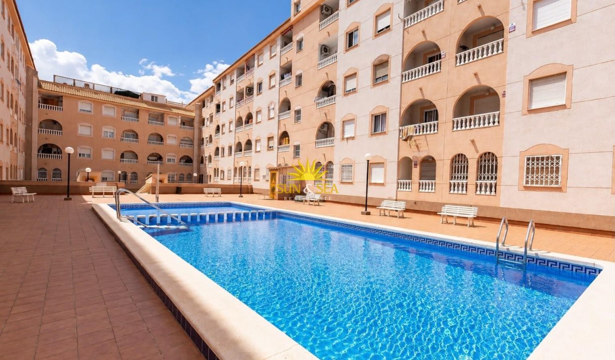 Перепродажа - Apartment - Torrevieja - torrevieja