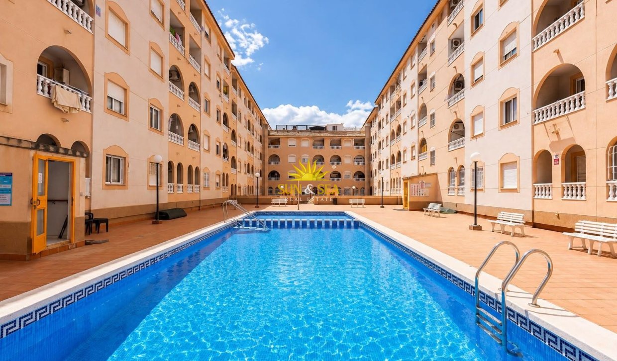 Перепродажа - Apartment - Torrevieja - torrevieja