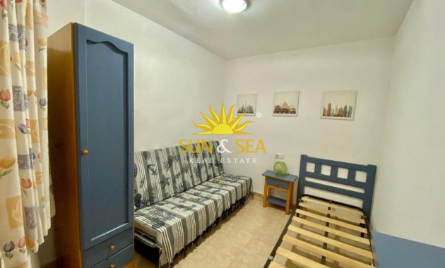 Wiederverkauf - Wohnung - Torrevieja - Centro