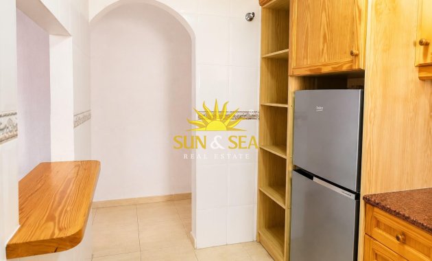 Resale - Apartment - Torrevieja - torrevieja
