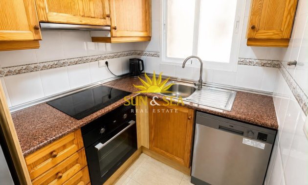 Resale - Apartment - Torrevieja - torrevieja