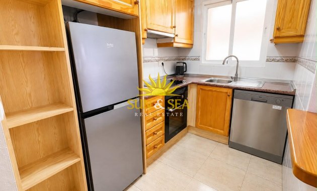 Resale - Apartment - Torrevieja - torrevieja