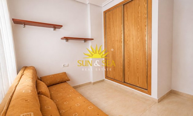 Resale - Apartment - Torrevieja - torrevieja