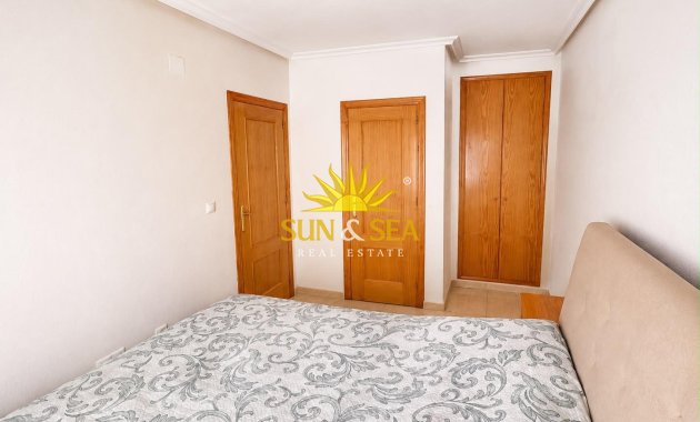 Resale - Apartment - Torrevieja - torrevieja