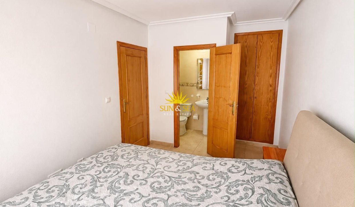 Resale - Apartment - Torrevieja - torrevieja